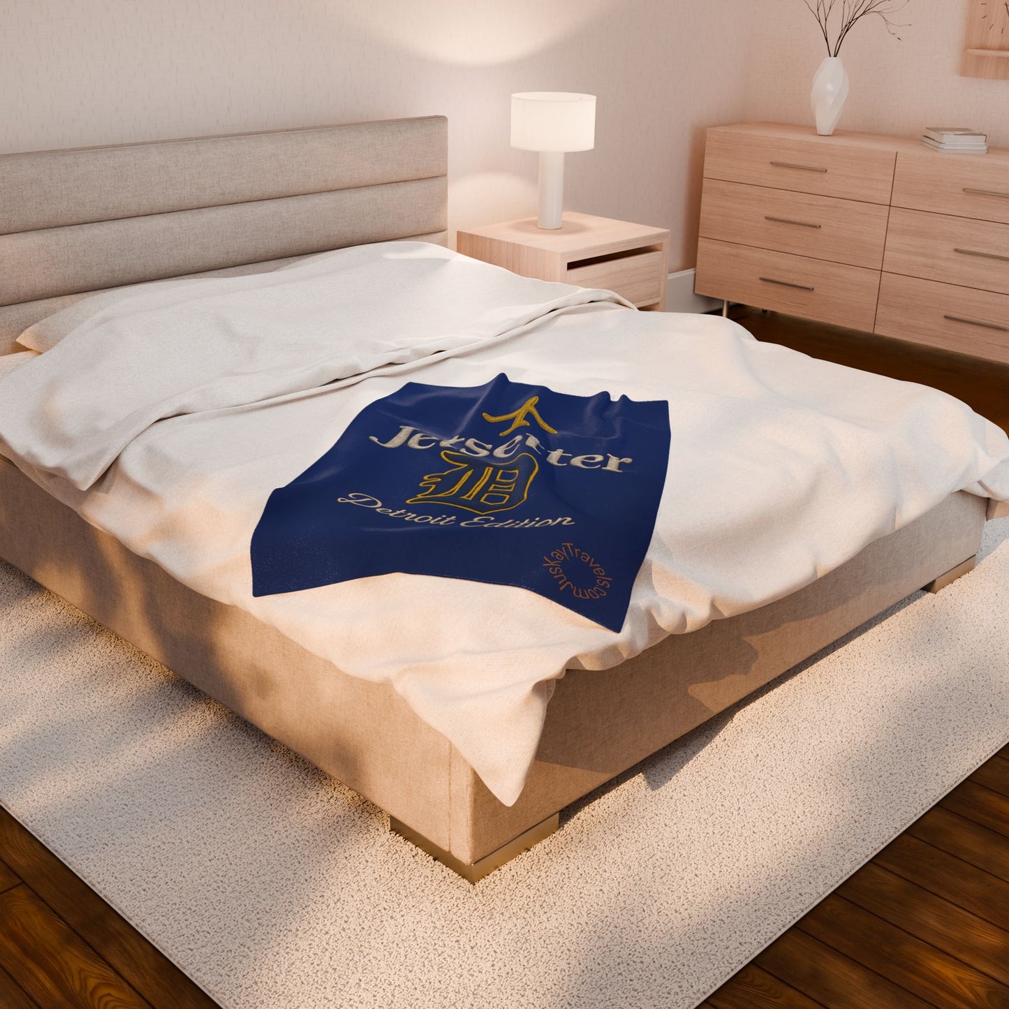 Plush Travel Blanket - Juskay Design (White)
