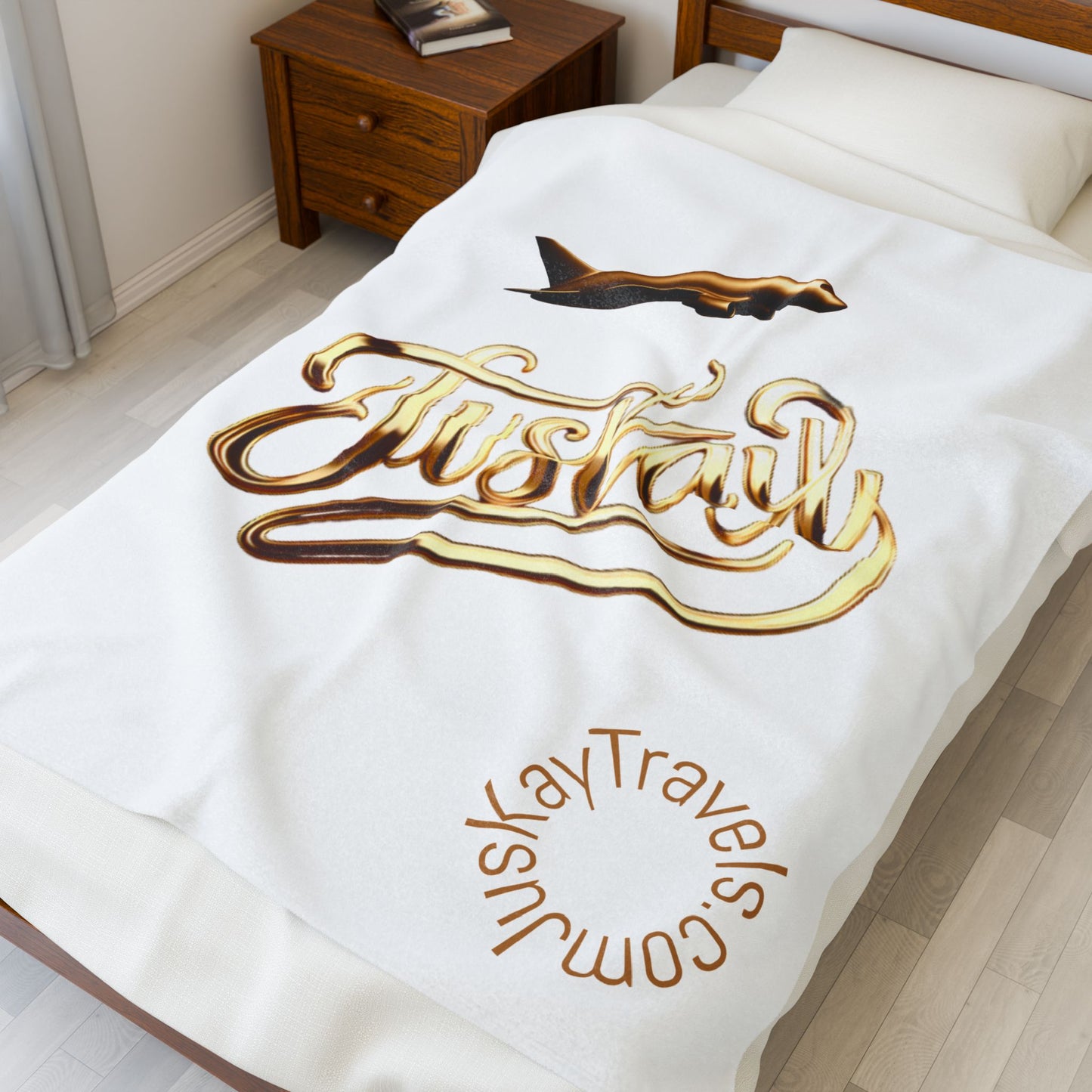 Plush Travel Blanket - Juskay Design (White)