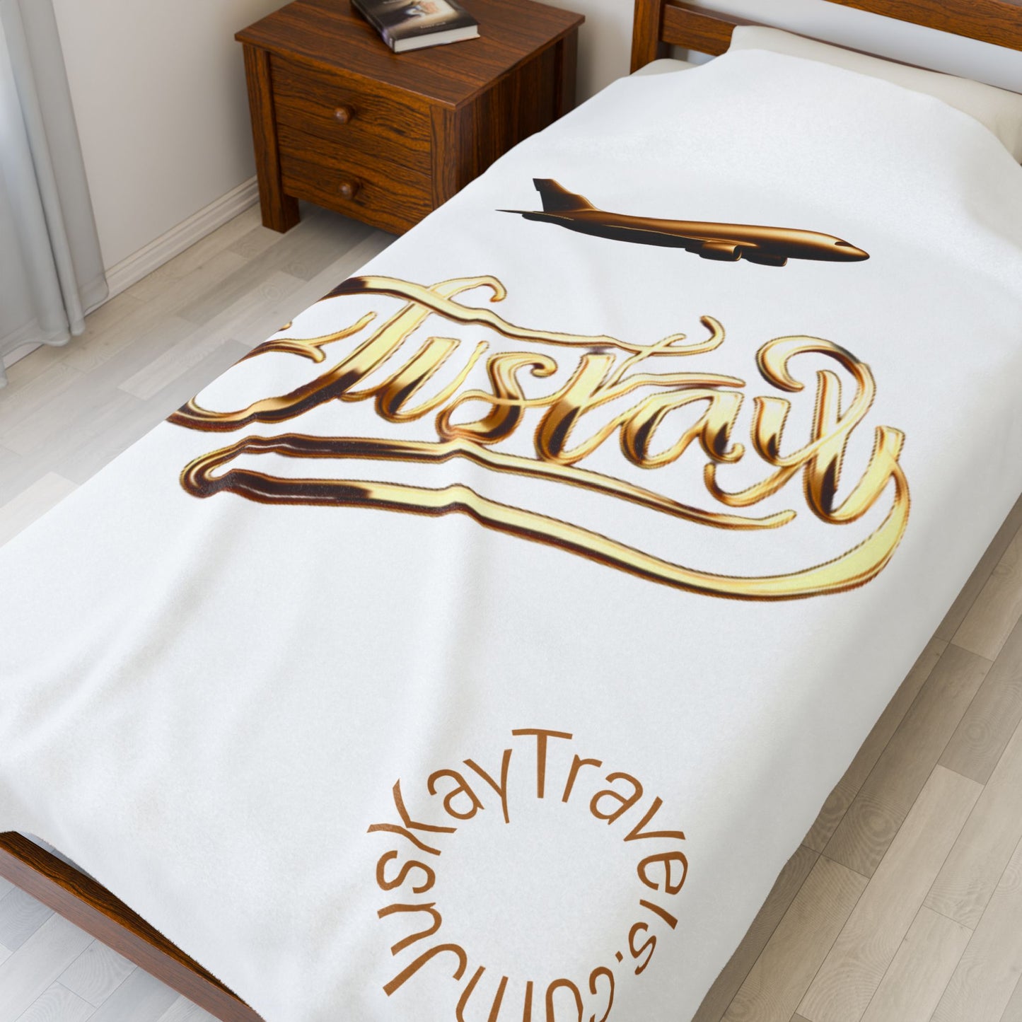 Plush Travel Blanket - Juskay Design (White)